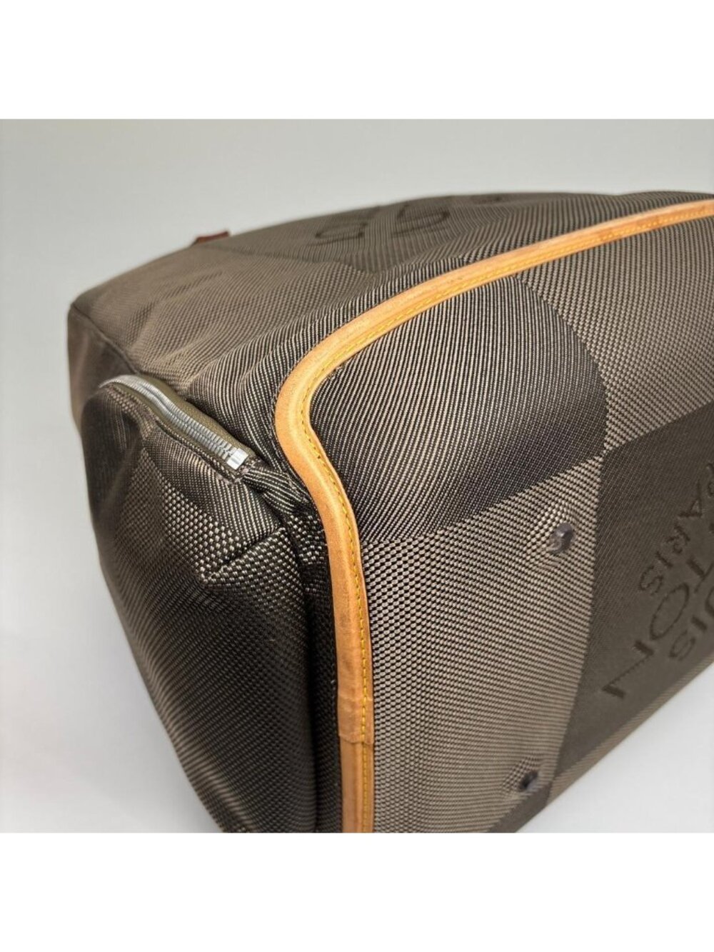 Louis Vuitton Damier Geant Aventurier Boston Bag - Picture 8 of 13